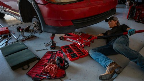 Automobiles, Translated: 20 Ways Your Car Tells You It Needs A Tune-Up