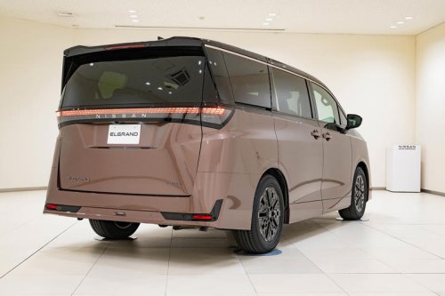 日産が新型「エルグランド」を発表 「プレミアムミニバンを再創出」と意気込む【ジャパンモビリティショー2025】