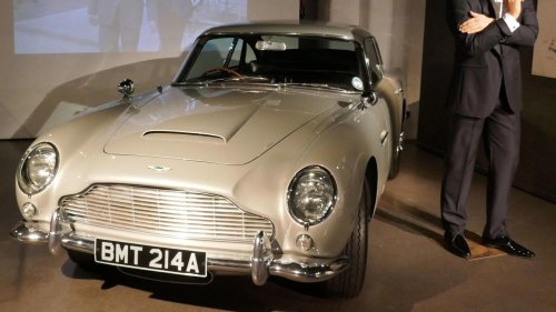The 10 Nicest James Bond Cars &amp; 10 Awesome Features They Have