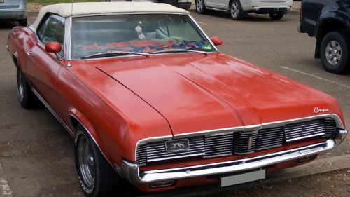 The 10 Nicest James Bond Cars &amp; 10 Awesome Features They Have