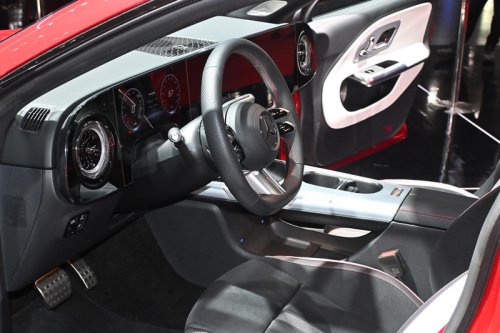 新型「メルセデス・ベンツCLA」が登場 国内発売は2026年上半期を予定【ジャパンモビリティショー2025】