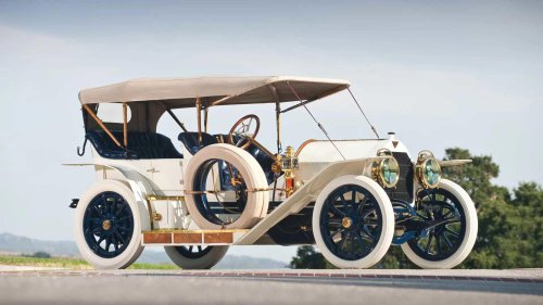 9 Absolute Biggest-Displacement Four-Cylinder Engines In Production Cars