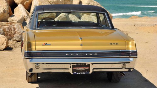 Pontiac, Muscle Cars, The Tiger Gold Pontiac GTO Was One Of The Rarest Muscle Cars In The '60s