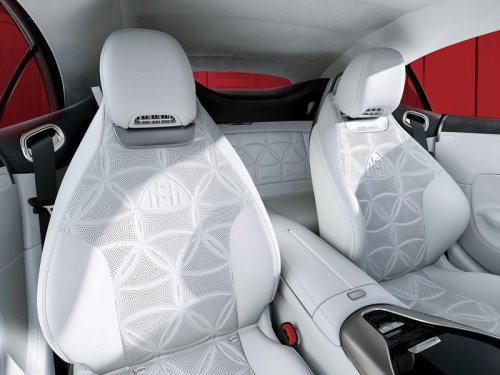 メルセデス・マイバッハの2シーターオープンモデル「SL680モノグラムシリーズ」発売