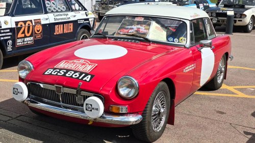 15 Classic cars that remain affordable for collectors