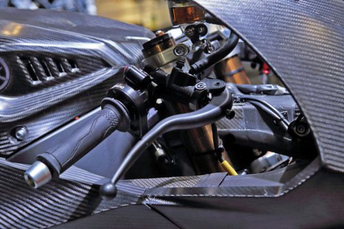 ヤマハの黒い三連星? 電動バイク3車種の詳細を実物で確認