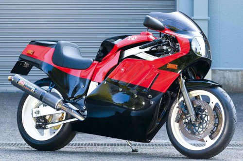 究極のコンプリートマシン・ヨシムラ「トルネード1200ボンネビル」（1987-88年）を解説｜GSX-R1100をベースとした世界最速のストリートバイクが誕生
