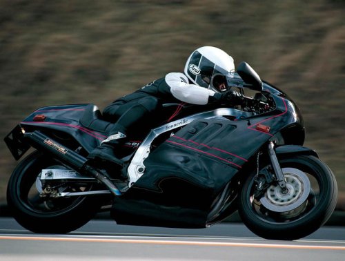 究極のコンプリートマシン・ヨシムラ「トルネード1200ボンネビル」（1987-88年）を解説｜GSX-R1100をベースとした世界最速のストリートバイクが誕生