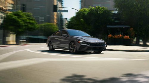 2026 Hyundai Elantra Hybrid: America's most fuel-efficient sedan