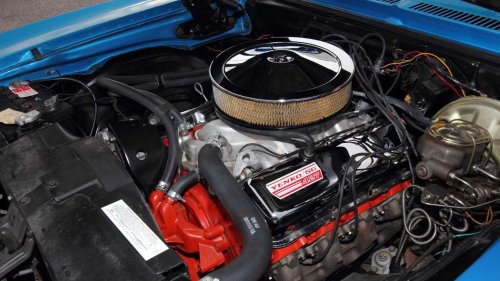 The most hardcore manual muscle car ever
