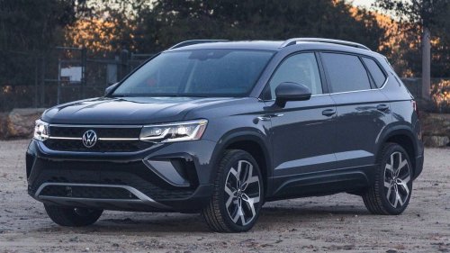 Best gas mileage SUVs under $30,000