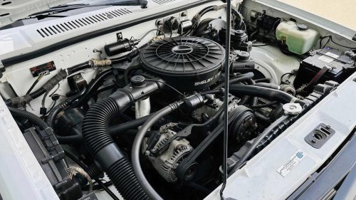 Shelby Dakota: The Affordable RWD V8 Muscle Truck of the '80s
