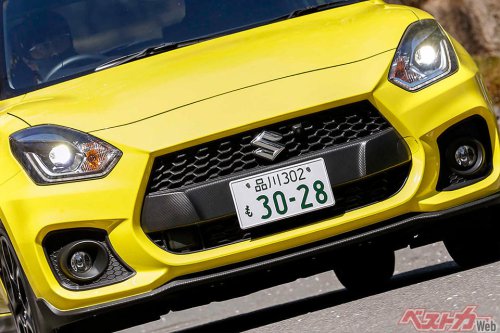 いまでは少なくなった国産ホットハッチが……2025年11月生産完了するスズキ スイフトスポーツに感謝を！