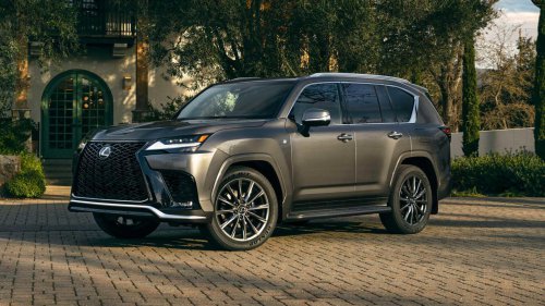 SUVs that can tow 7,000 pounds - and more