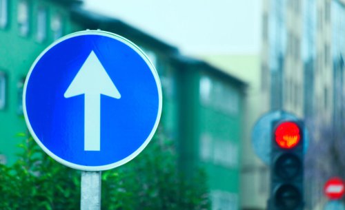 ¿Círculo o cuadrado? El detalle visual que te librará de una multa de la DGT