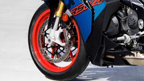 The cheapest 200-HP sports bike in 2026