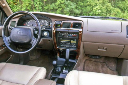 View Photos of the 1998 Mid-Size Off-Road SUV Comparison Test