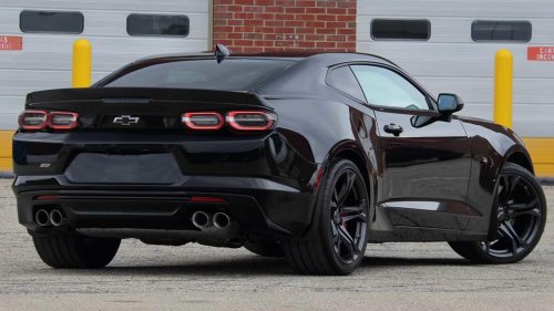 The used affordable V8 sports car with a manual transmission