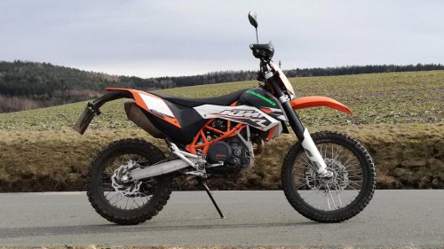 20 Motorcycles That Look Like Dirt Bikes