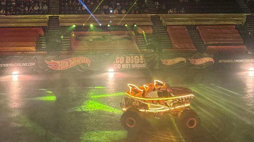 20 Reasons Why People Love Watching Monster Trucks