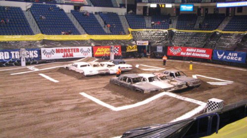 20 Reasons Why People Love Watching Monster Trucks