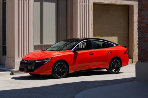 Infiniti G20 revival: What if Infiniti built a hot hatch to rival the Acura Integra?