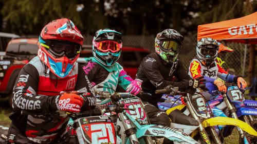 20 Motorcycles That Look Like Dirt Bikes