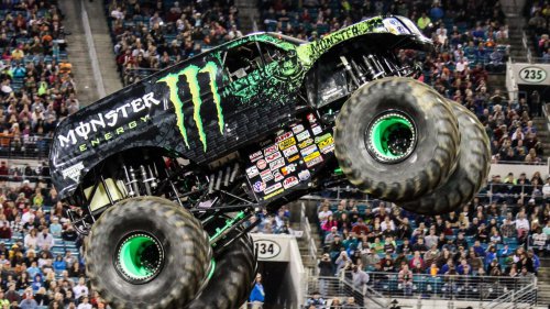 20 Reasons Why People Love Watching Monster Trucks