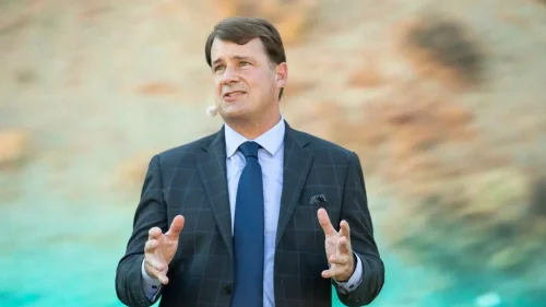 Jim Farley (63), CEO de Ford: "Tenemos planes emocionantes para Europa para coches de pasajeros"