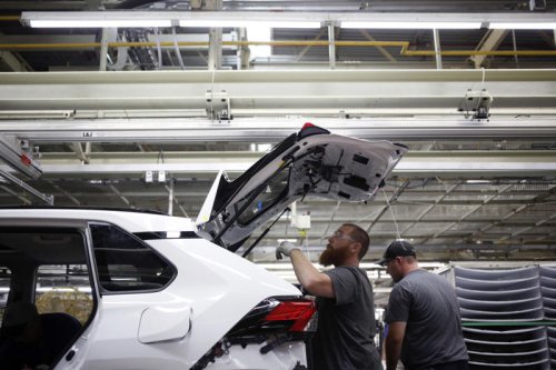 Toyota, Toyota’s new factory will need help from foreigners to survive