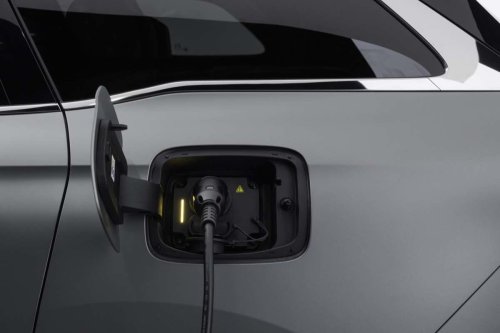 El plan de un lobby del transporte limpio para salvar a los híbridos: "depósitos pequeños y motores eléctricos grandes"