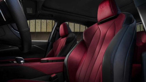 SUV, A Japanese luxury SUV that offers exceptional value for the money