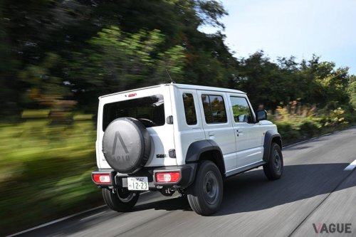 人気爆発のスズキ「ジムニーノマド」“魅力”と“欠点”を納車1か月のオーナーがジャッジ！ 3ドアの美点も改めて実感!! “無双状態”はまだまだ続く？