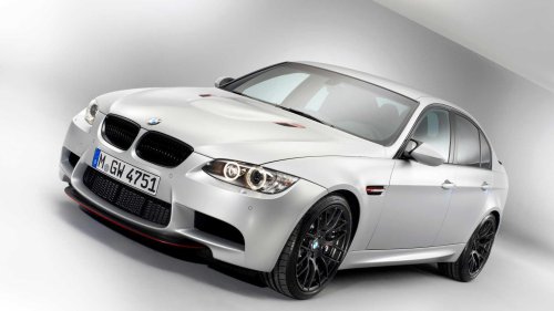 There's only one RWD V8 sedan left in America