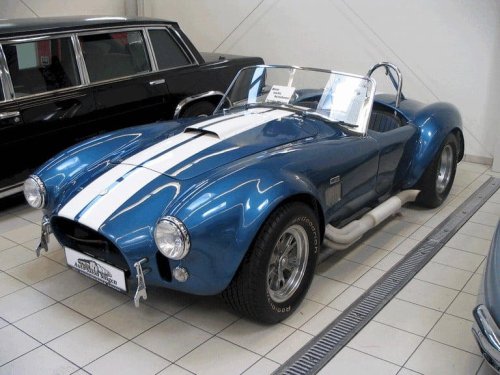 25 Classic Cars That Are a Dad’s Dream Come True