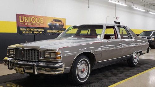 25 Classic Cars That Are a Dad’s Dream Come True