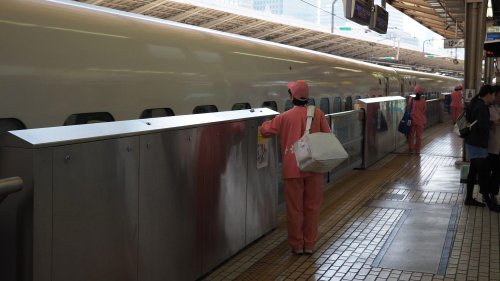 20 Incredible Facts About Japan's Bullet Train, The Shinkansen