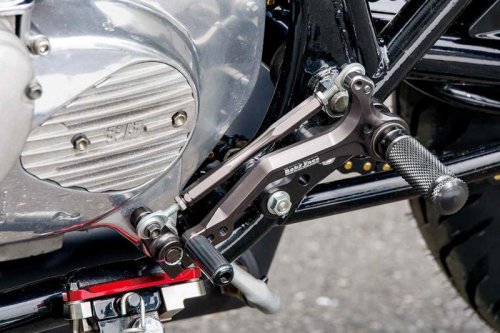 絶版名車のオーナーをヨシムラがサポート！ カワサキ・Z1の魅力を最大限に引き出すカスタムパーツをご紹介