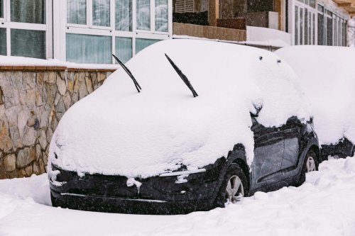 Cuidado con el freno de mano en invierno: si en algunas circunstancias se acciona, puede provocar una costosa avería