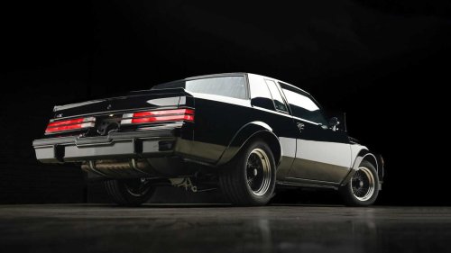The American car that spawned a cult in Japan