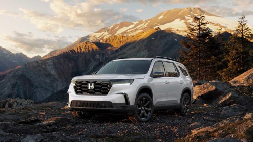 Toyota, Toyota Highlander, Toyota Highlander competitors going into 2026