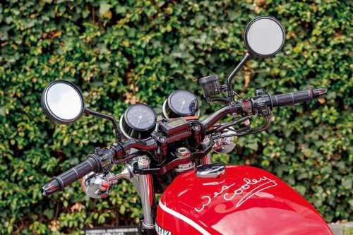 絶版名車のオーナーをヨシムラがサポート！ カワサキ・Z1の魅力を最大限に引き出すカスタムパーツをご紹介