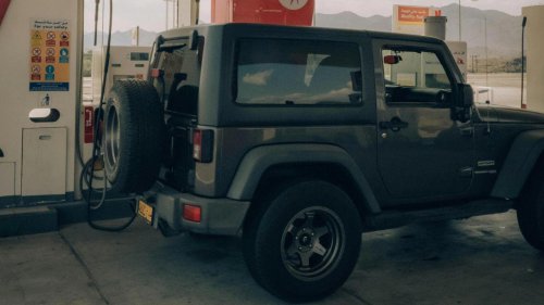 9 reasons gas cars aren’t going away anytime soon