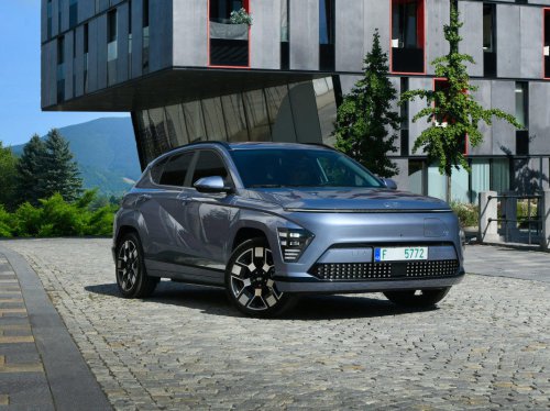 The Volvo EX30 goes away soon. Here are 3 great EV alternatives