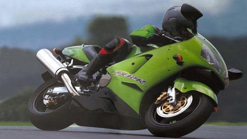Kawasaki's supercharged engineering: The Ninja H2 and H2R