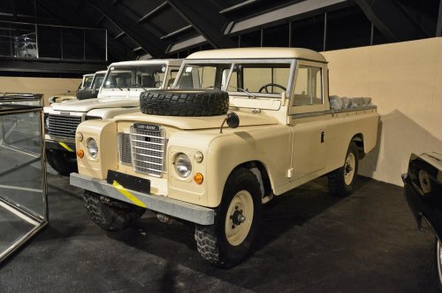 Fotos: La colección de coches más extraña del mundo