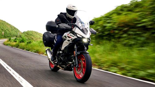 Triumph Tiger Sport 660: Compact sport tourer for long-distance adventures