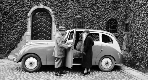 ¿Para que sirven los futuristas concept-car? El primer coche solo para exhibición fue creado hace casi un siglo