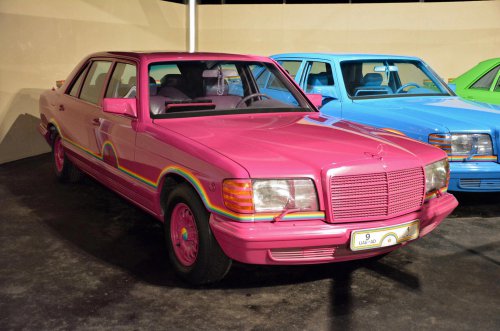 Photos: The world's strangest car collection
