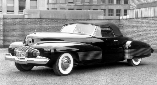 ¿Para que sirven los futuristas concept-car? El primer coche solo para exhibición fue creado hace casi un siglo